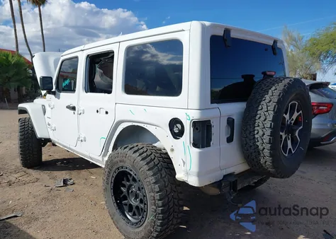 2024 Jeep Wrangler 4-Door Sahara 4X4 z USA, uszkodzony, nr VIN 1C4PJXEN3RW114464